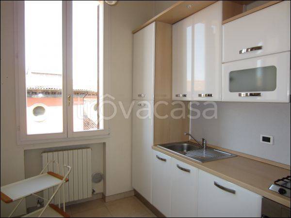 appartamento in affitto a Bologna in zona Santo Stefano