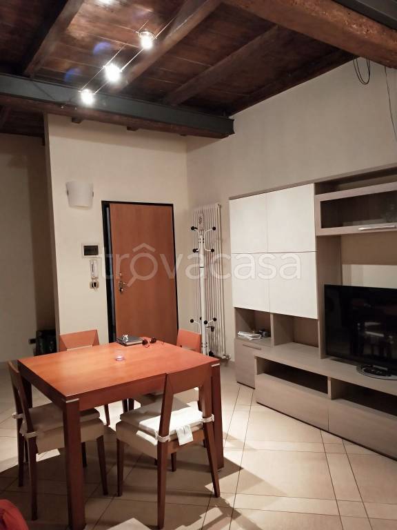 appartamento in affitto a Bologna in zona Santo Stefano