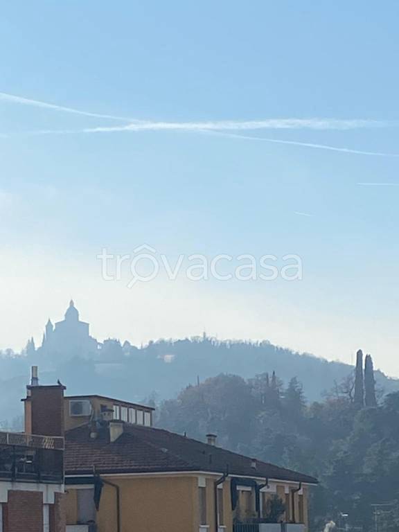 appartamento in affitto a Bologna in zona Saragozza