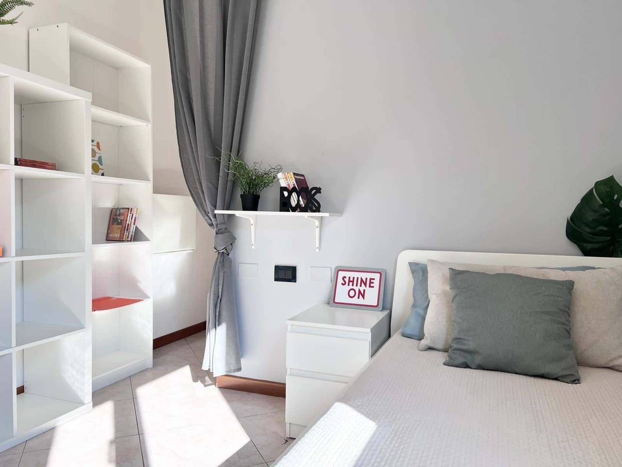 negozio in affitto a Bologna in zona Santa Viola