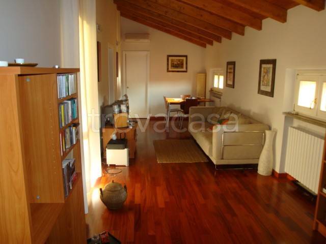 appartamento in affitto a Bologna in zona Quartiere Porto