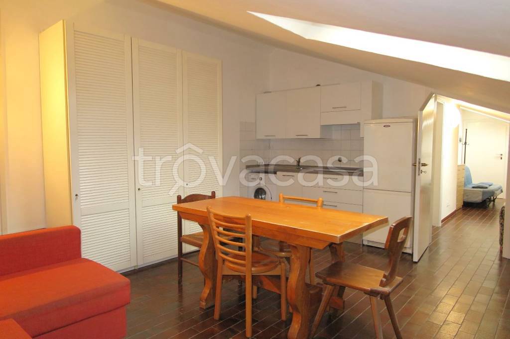 appartamento in affitto a Bologna in zona Santo Stefano