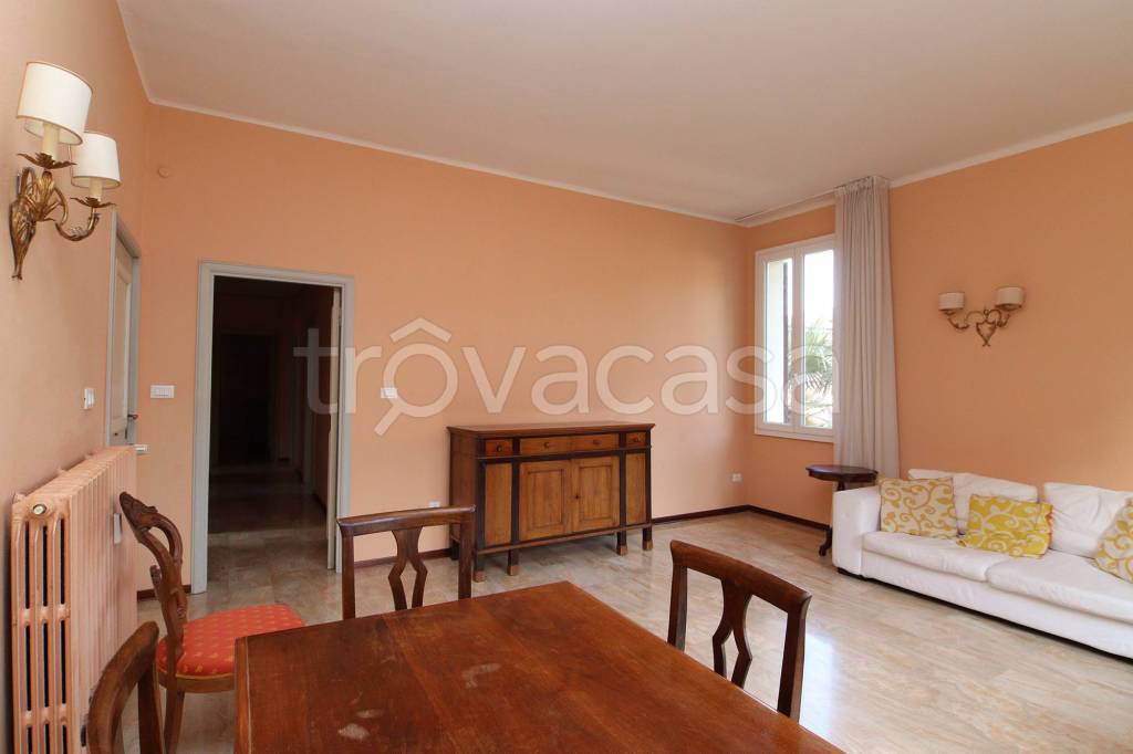 appartamento in affitto a Bologna in zona Saragozza