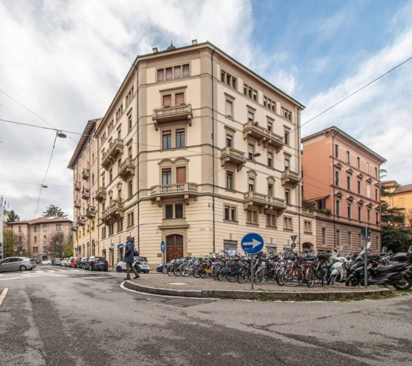 appartamento in affitto a Bologna in zona Santo Stefano