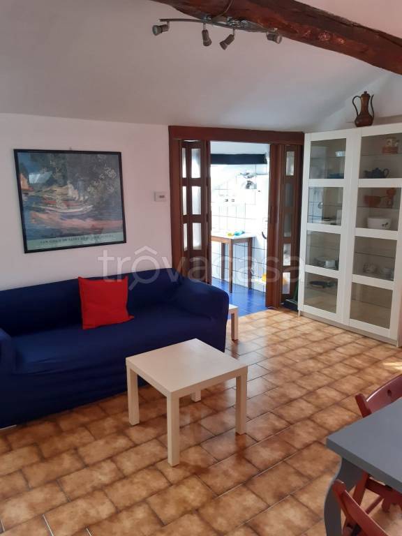 appartamento in affitto a Bologna in zona Santo Stefano