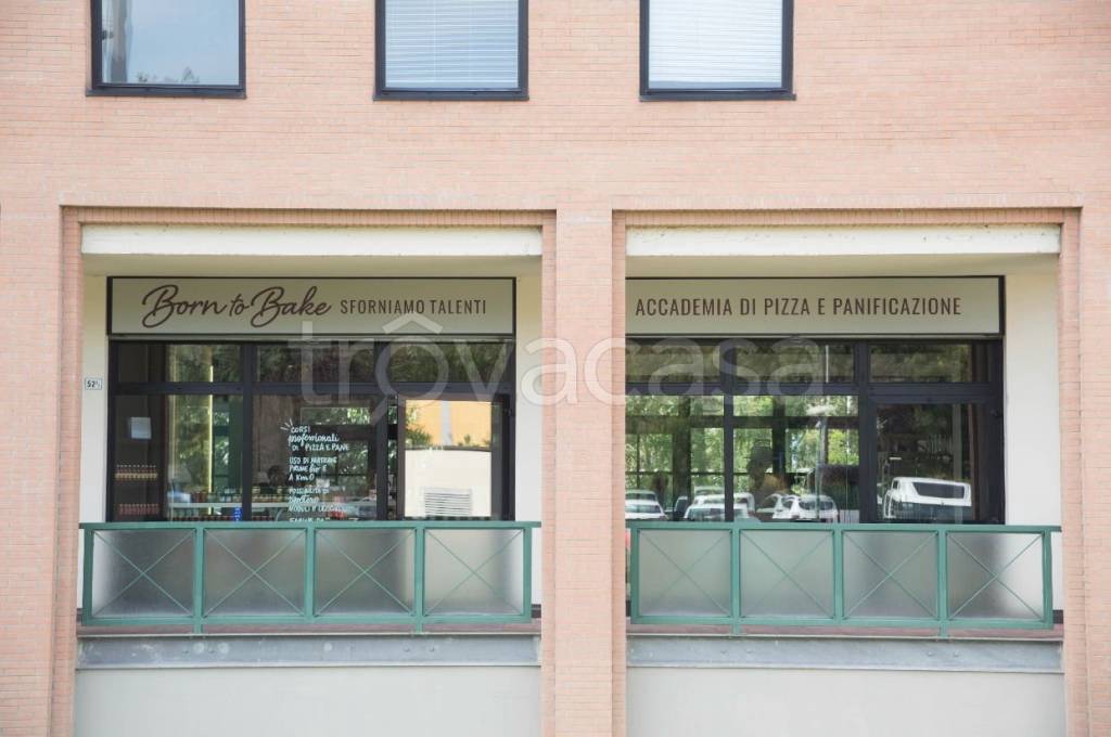 negozio in affitto a Bologna in zona Bolognina