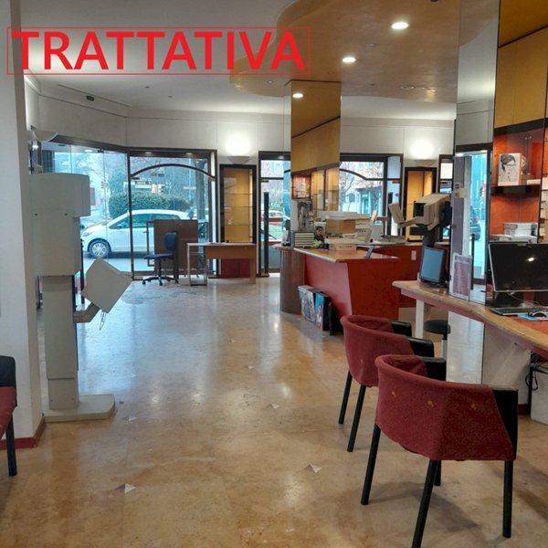 negozio in affitto a Bologna in zona Borgo Panigale