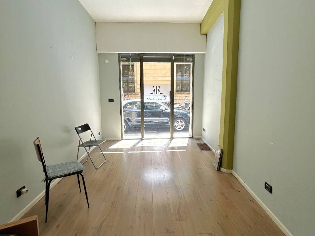 negozio in affitto a Bologna