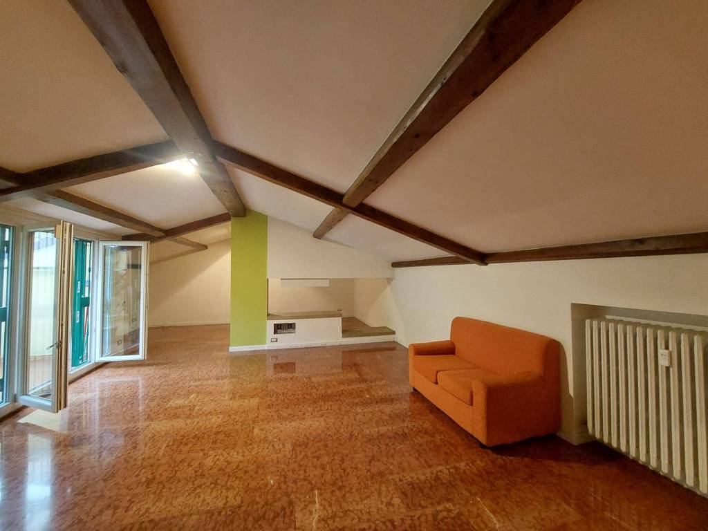 appartamento in affitto a Bologna in zona Centro Storico