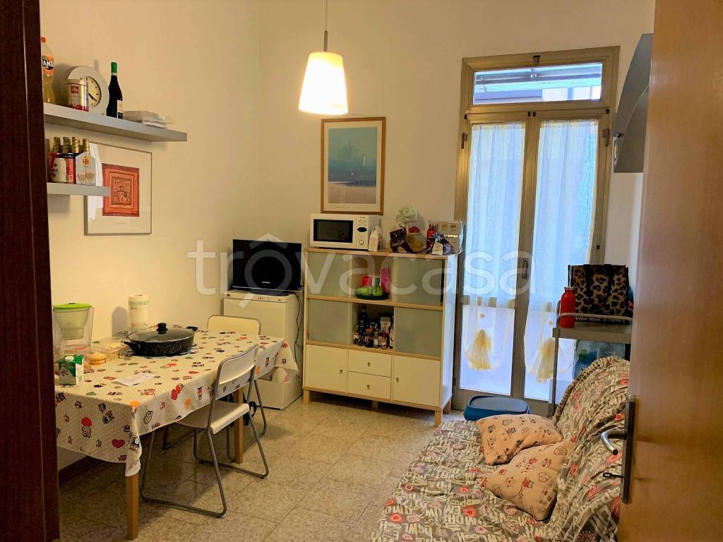 appartamento in affitto a Bologna in zona Saffi