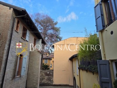 appartamento in affitto a Bologna in zona Santo Stefano