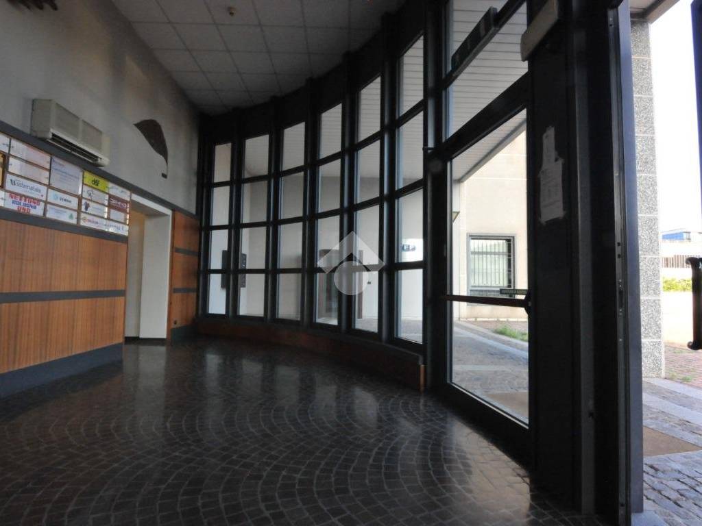 ufficio in affitto a Bologna in zona Borgo Panigale