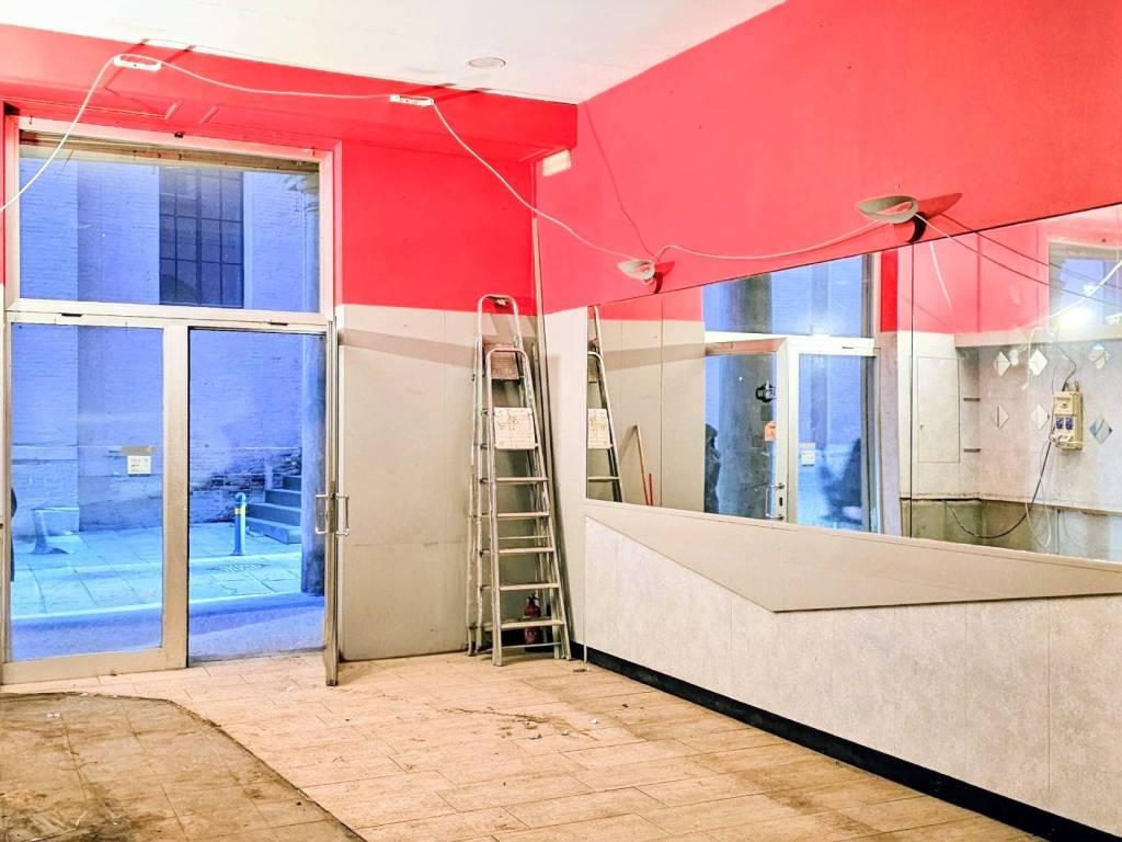 negozio in affitto a Bologna in zona Centro Storico