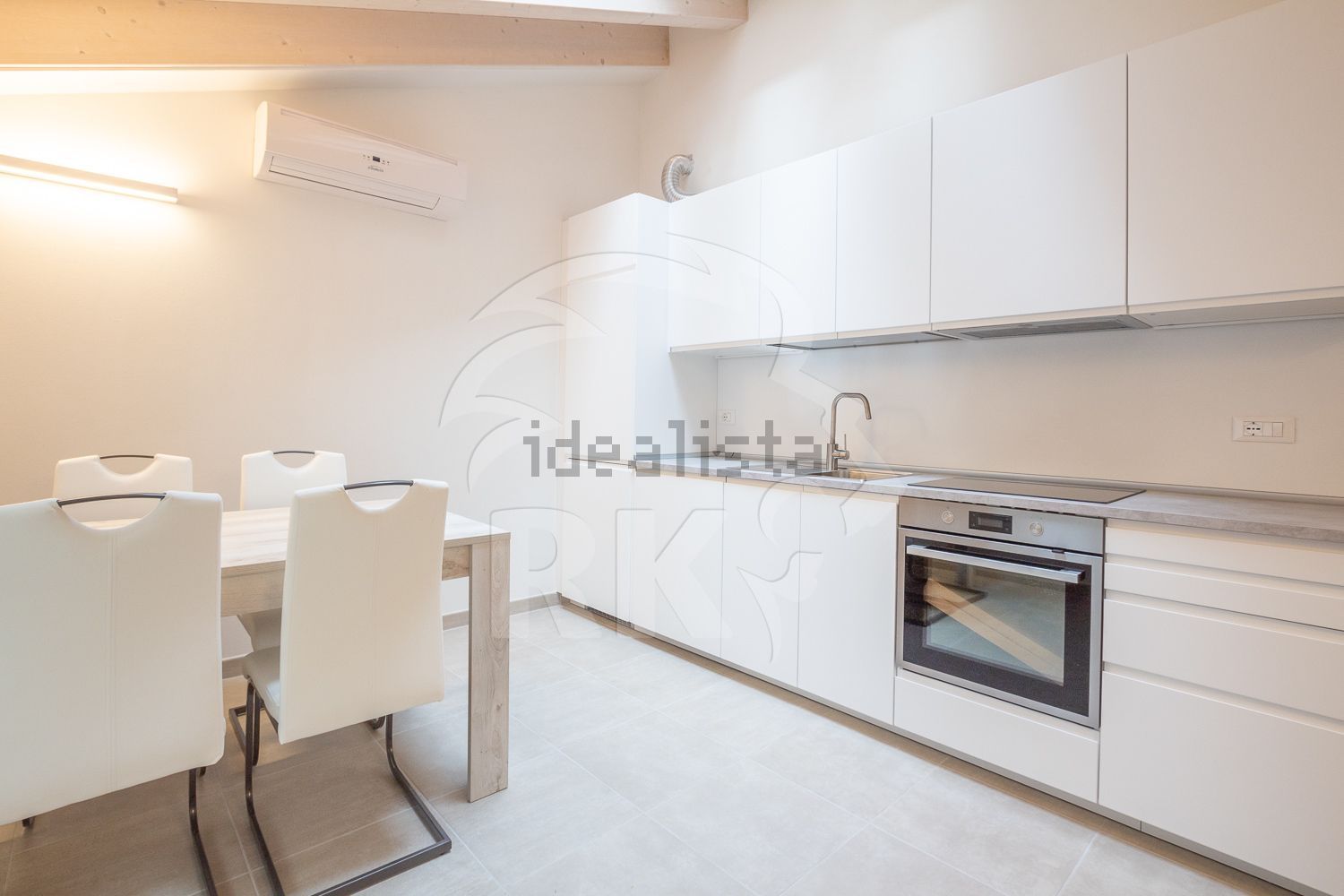 appartamento in affitto a Bologna in zona Santo Stefano