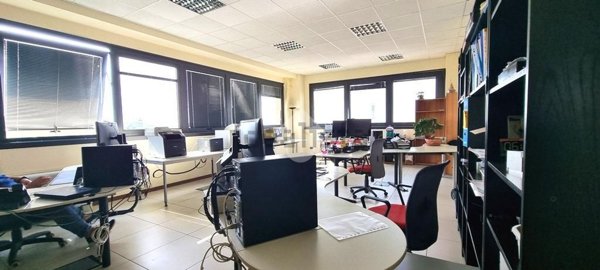 ufficio in affitto a Bologna in zona Corticella