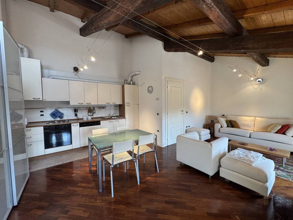 appartamento in affitto a Bologna in zona San Vitale