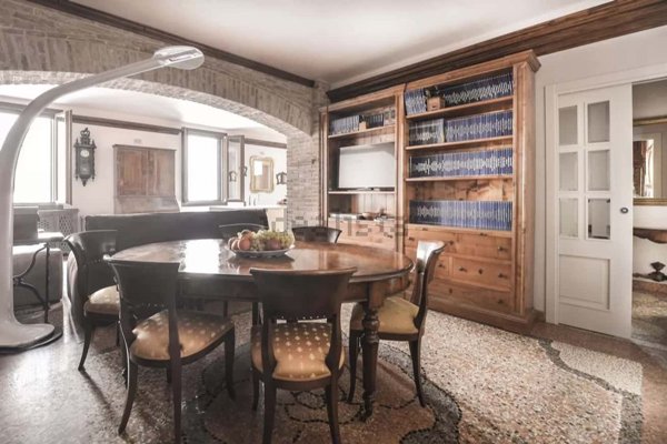 appartamento in affitto a Bologna in zona Santo Stefano