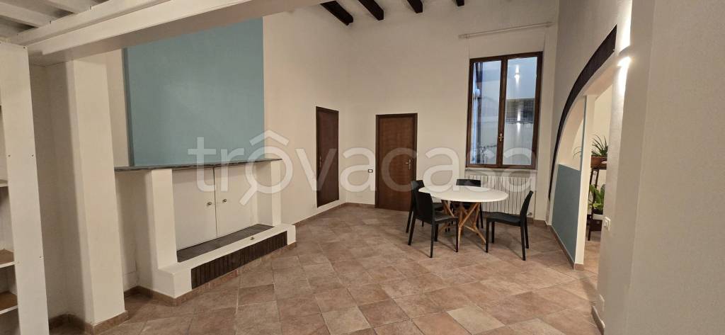 appartamento in affitto a Bologna in zona Santo Stefano