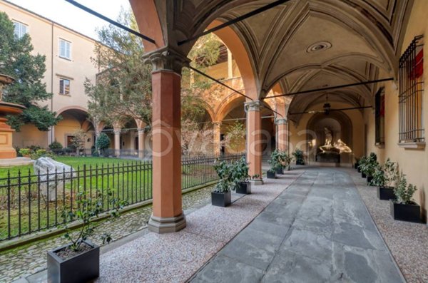 appartamento in affitto a Bologna in zona Santo Stefano