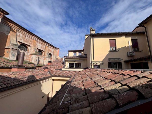 appartamento in affitto a Bologna in zona Santo Stefano