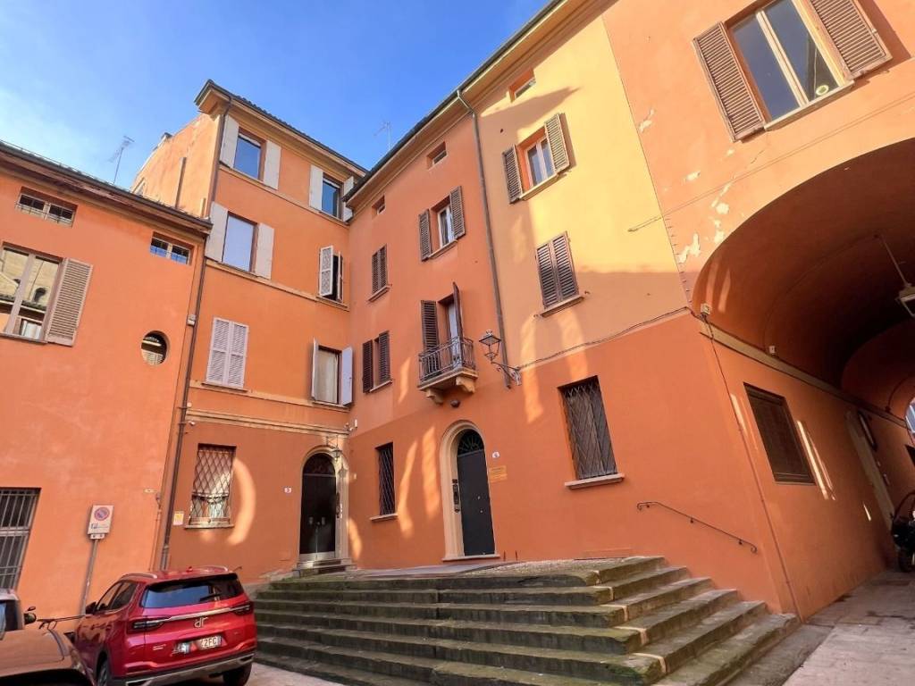 ufficio in affitto a Bologna