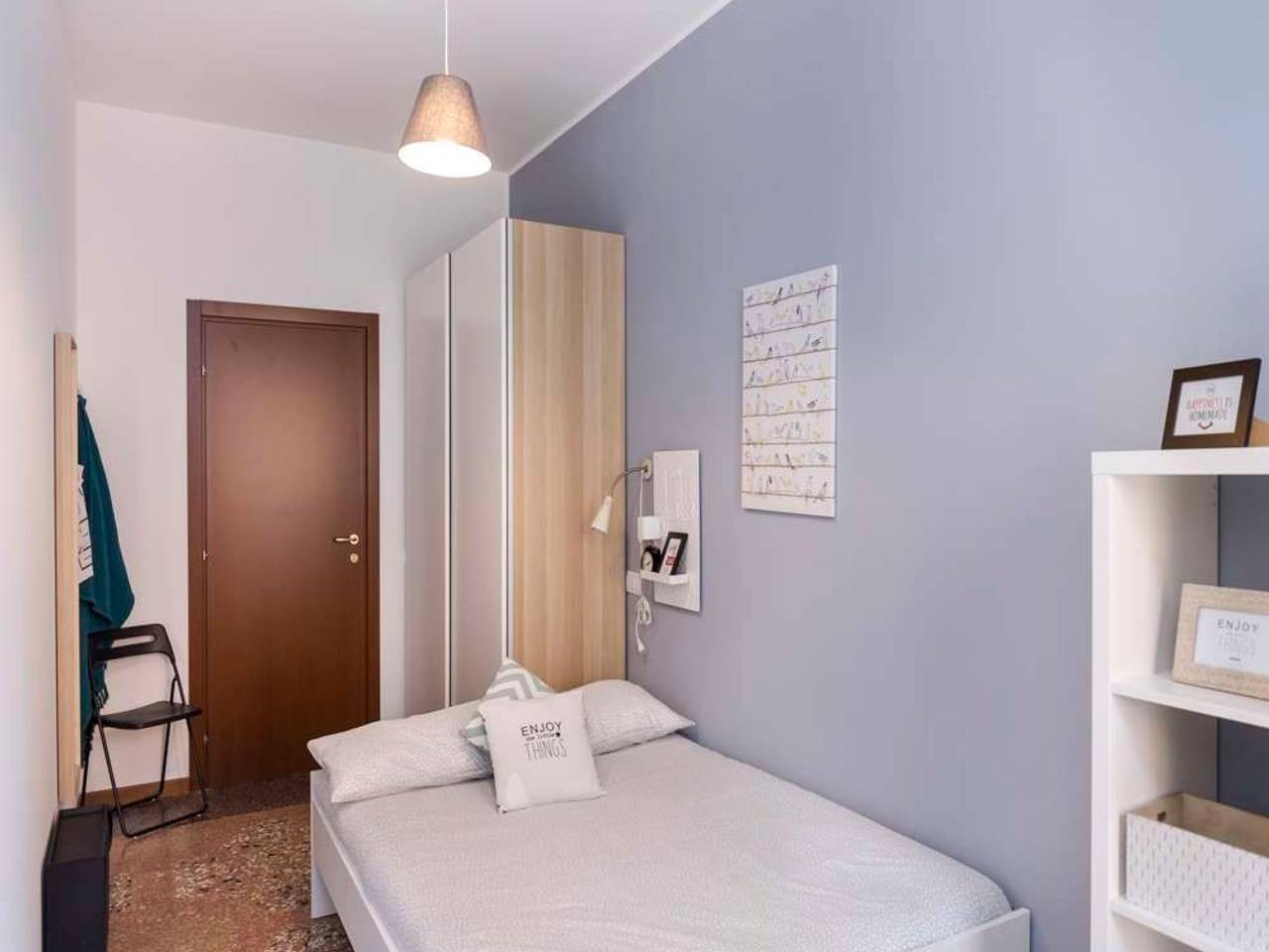 negozio in affitto a Bologna in zona Saragozza