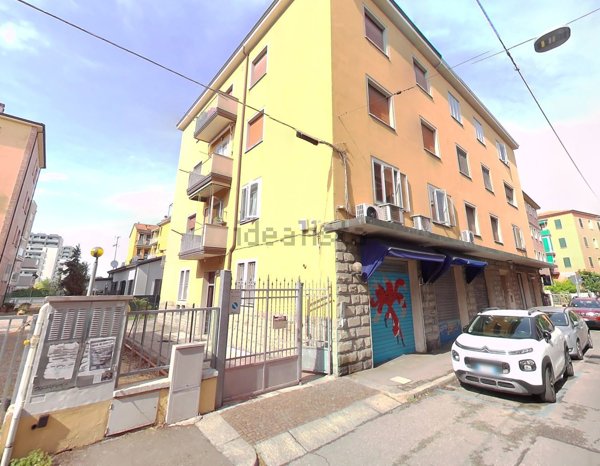 negozio in affitto a Bologna in zona Centro Storico