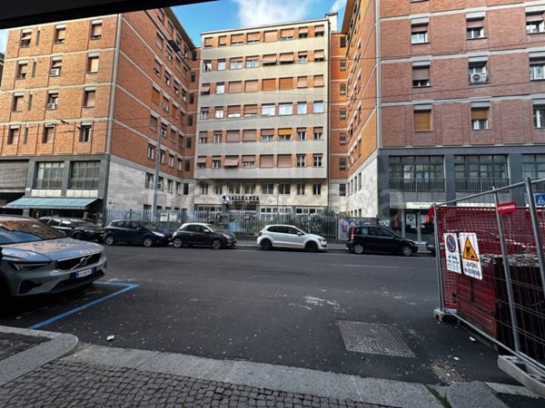 locale di sgombero in affitto a Bologna in zona Quartiere Porto