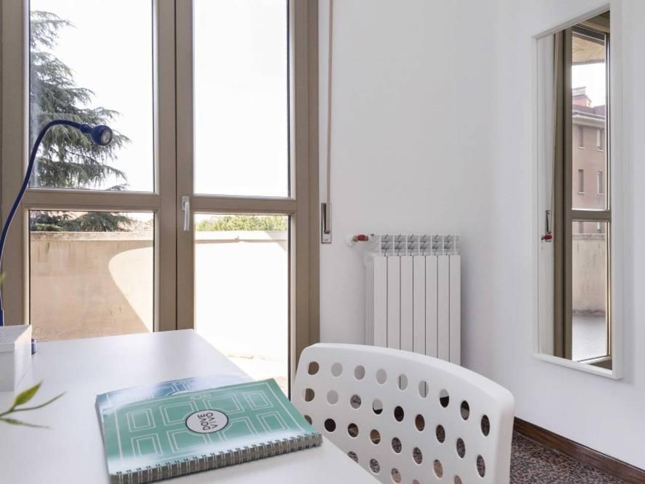 negozio in affitto a Bologna in zona Saragozza