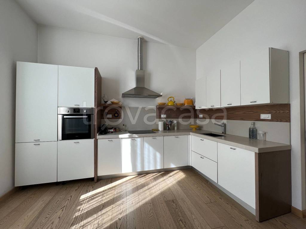 appartamento in affitto a Bologna in zona Santo Stefano