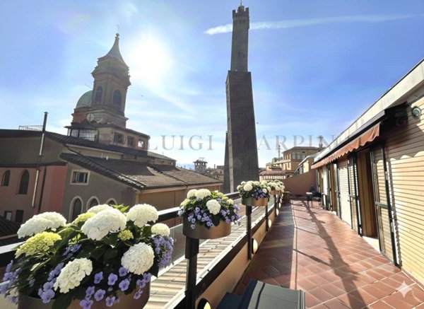 appartamento in affitto a Bologna in zona Centro Storico