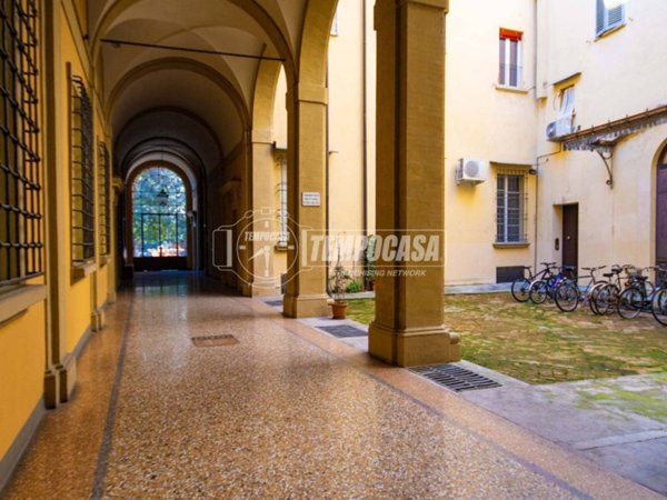 ufficio in affitto a Bologna in zona Santo Stefano