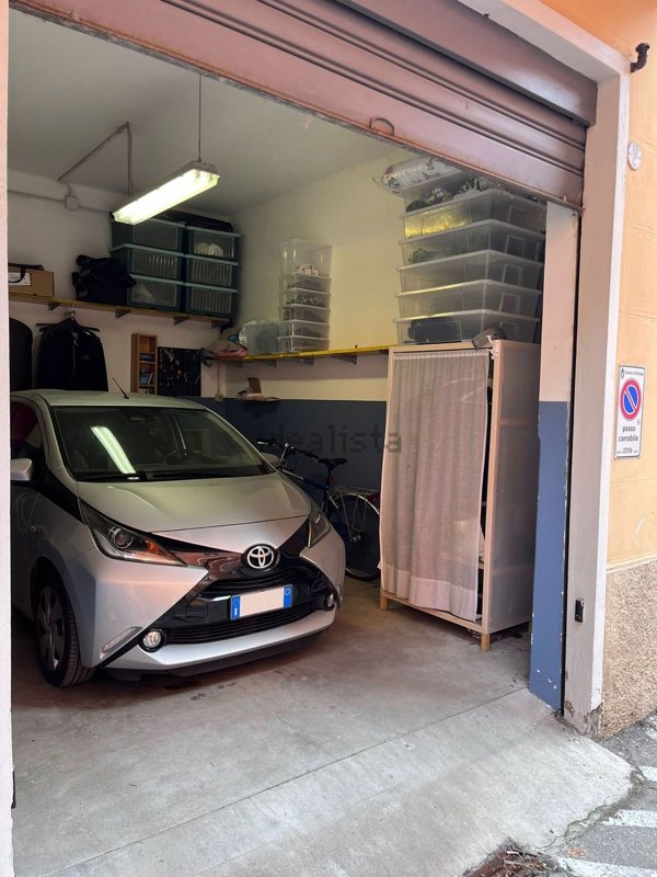 locale di sgombero in affitto a Bologna in zona Quartiere Porto