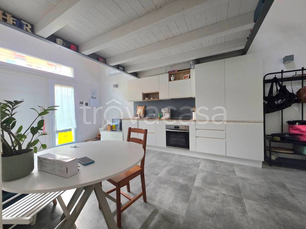 appartamento in affitto a Bologna in zona Santa Viola