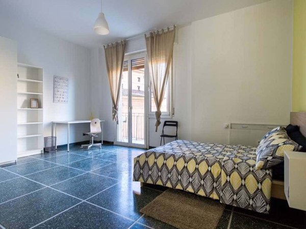 negozio in affitto a Bologna in zona Centro Storico
