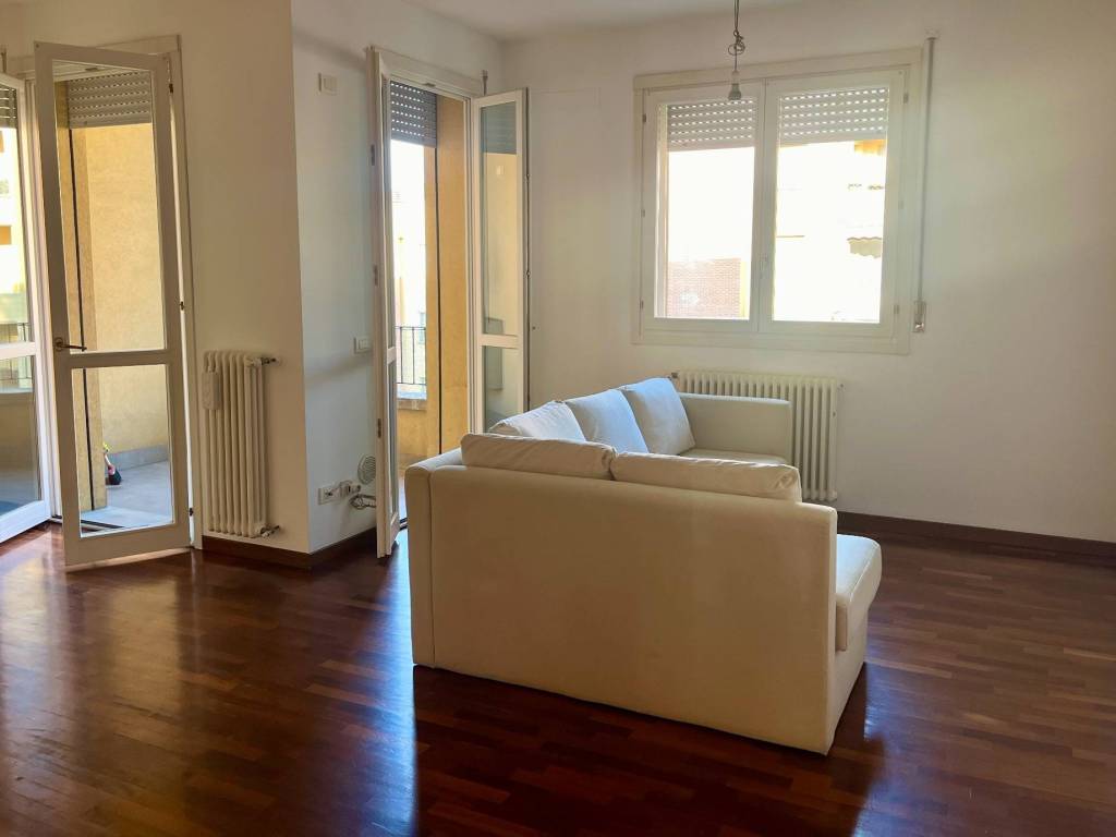 appartamento in affitto a Bologna in zona San Vitale
