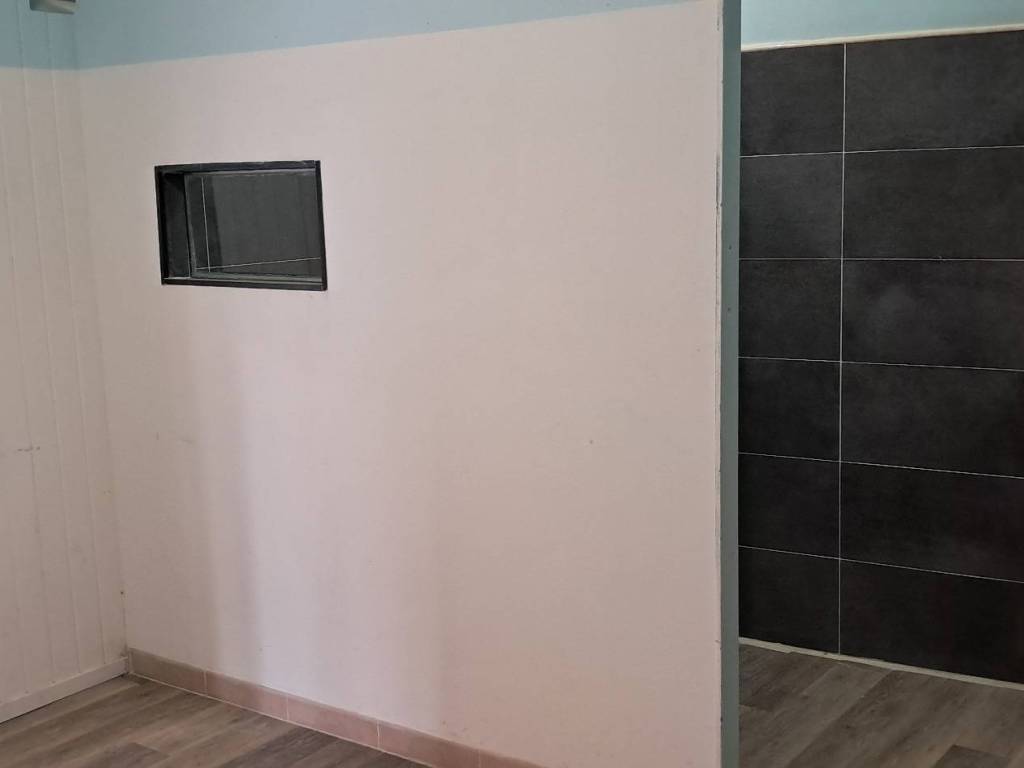 negozio in affitto a Bologna in zona Centro Storico