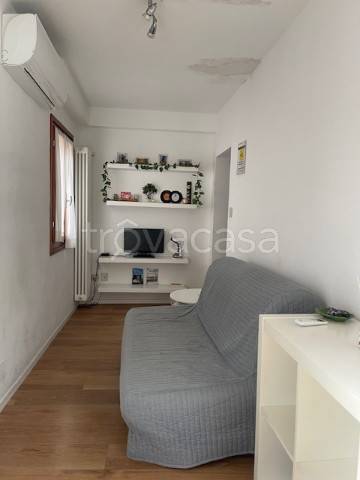 appartamento in affitto a Bologna in zona Santo Stefano