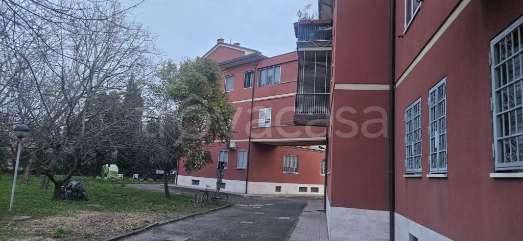 appartamento in affitto a Bologna in zona Saffi