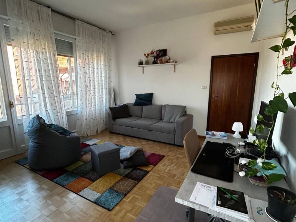 appartamento in affitto a Bologna in zona Santa Viola