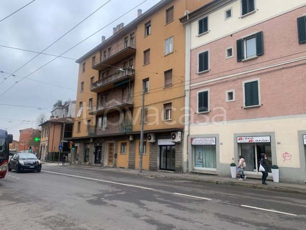 negozio in affitto a Bologna in zona San Vitale
