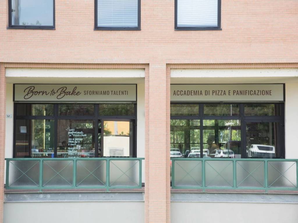 negozio in affitto a Bologna in zona Corticella