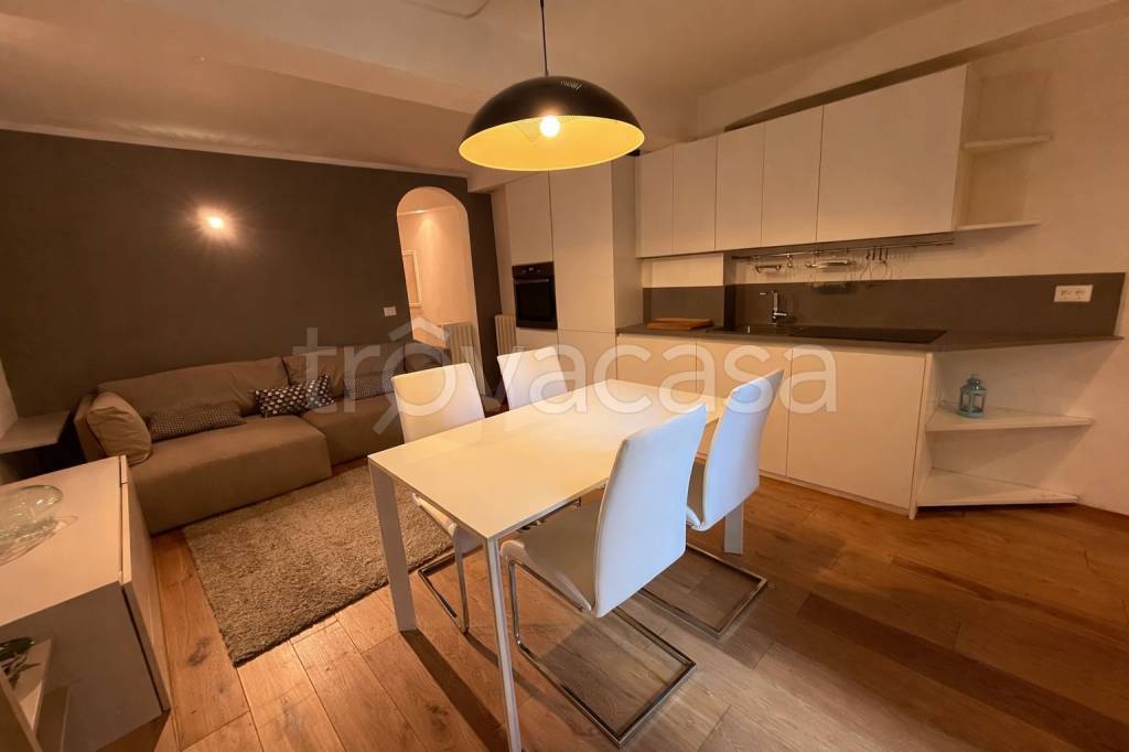 appartamento in affitto a Bologna in zona Santo Stefano