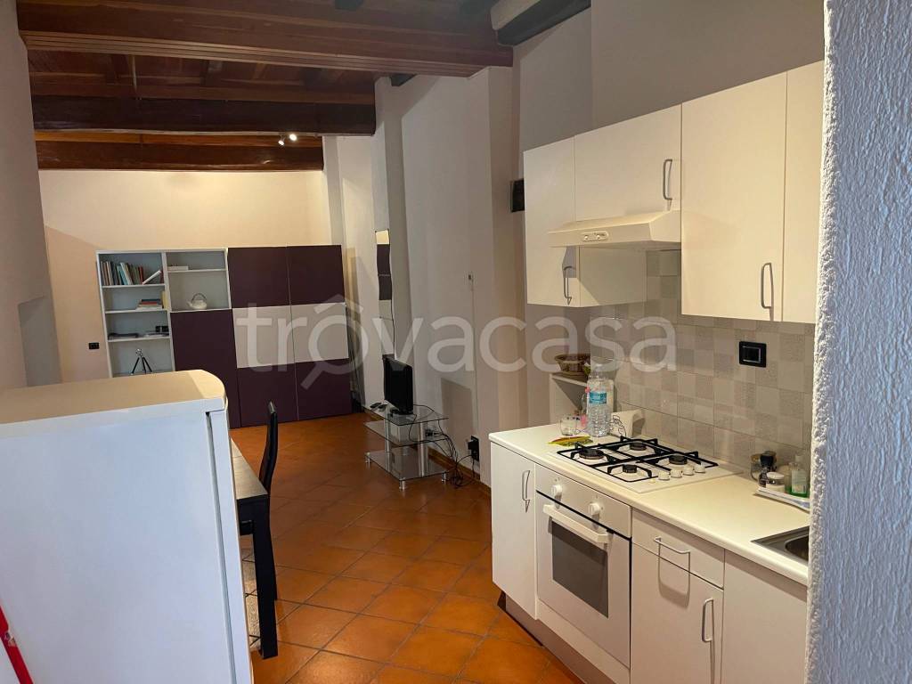 appartamento in affitto a Bologna in zona Santo Stefano