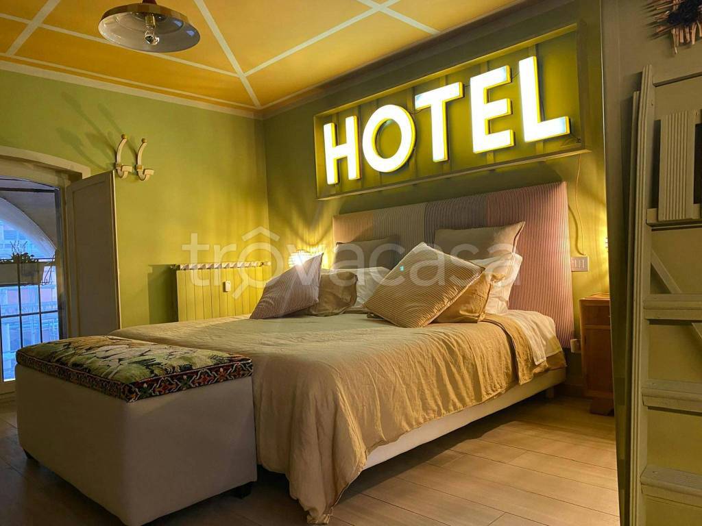 appartamento in affitto a Bologna in zona Santo Stefano