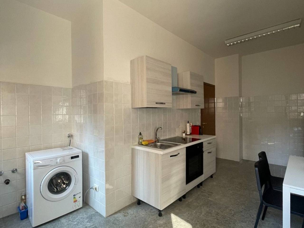 negozio in affitto a Bologna in zona Murri