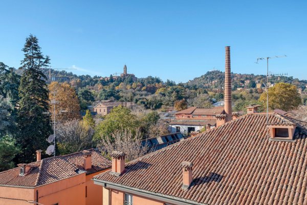 attico in affitto a Bologna in zona Santo Stefano
