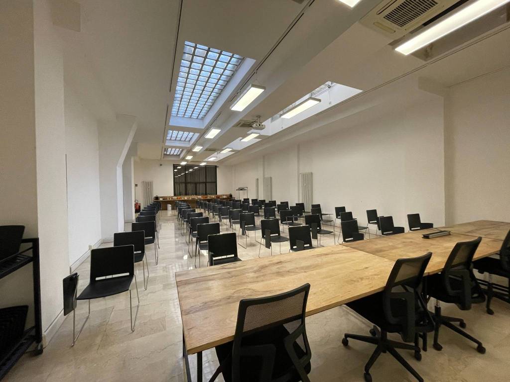 ufficio in affitto a Bologna