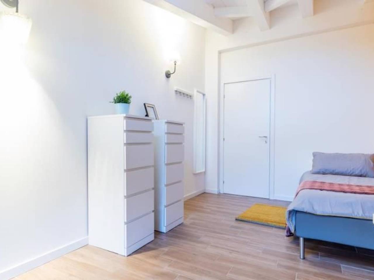 negozio in affitto a Bologna in zona San Vitale