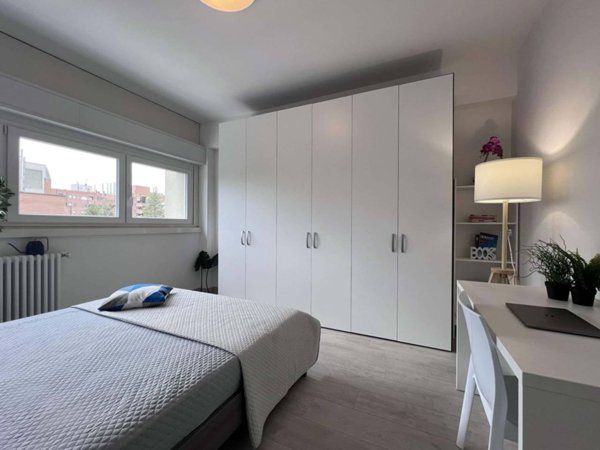 negozio in affitto a Bologna in zona Savena